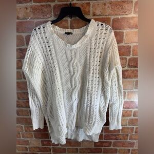 Express spring/summer weight White Cable Knit Sweater sz small